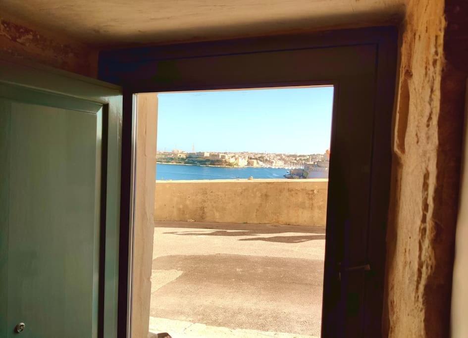 Ripple 23 Savynomad Harbour Residences バレッタ エクステリア 写真